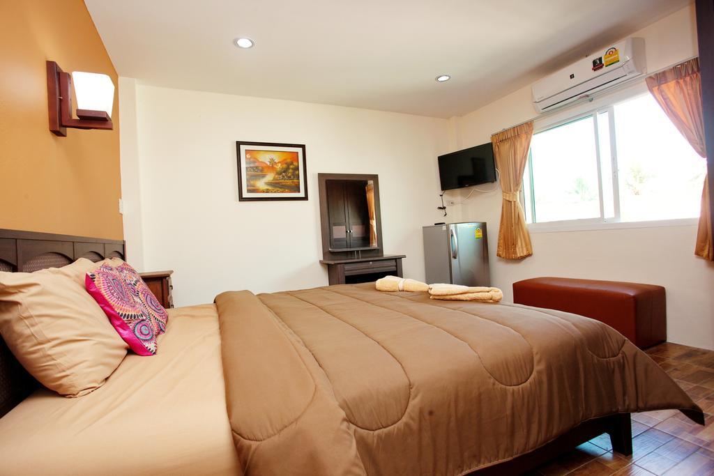 Sea Breeze Guest House Ча-Ам Номер фото